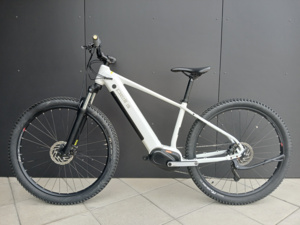 PELLS Thorr Base W White - M